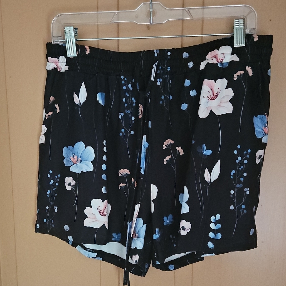 High Waist Black and Blue Floral Shorts